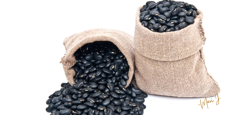 dried black beans in bags