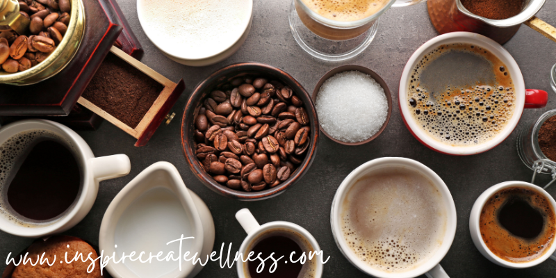 Coffee mugs with bowls of sugar